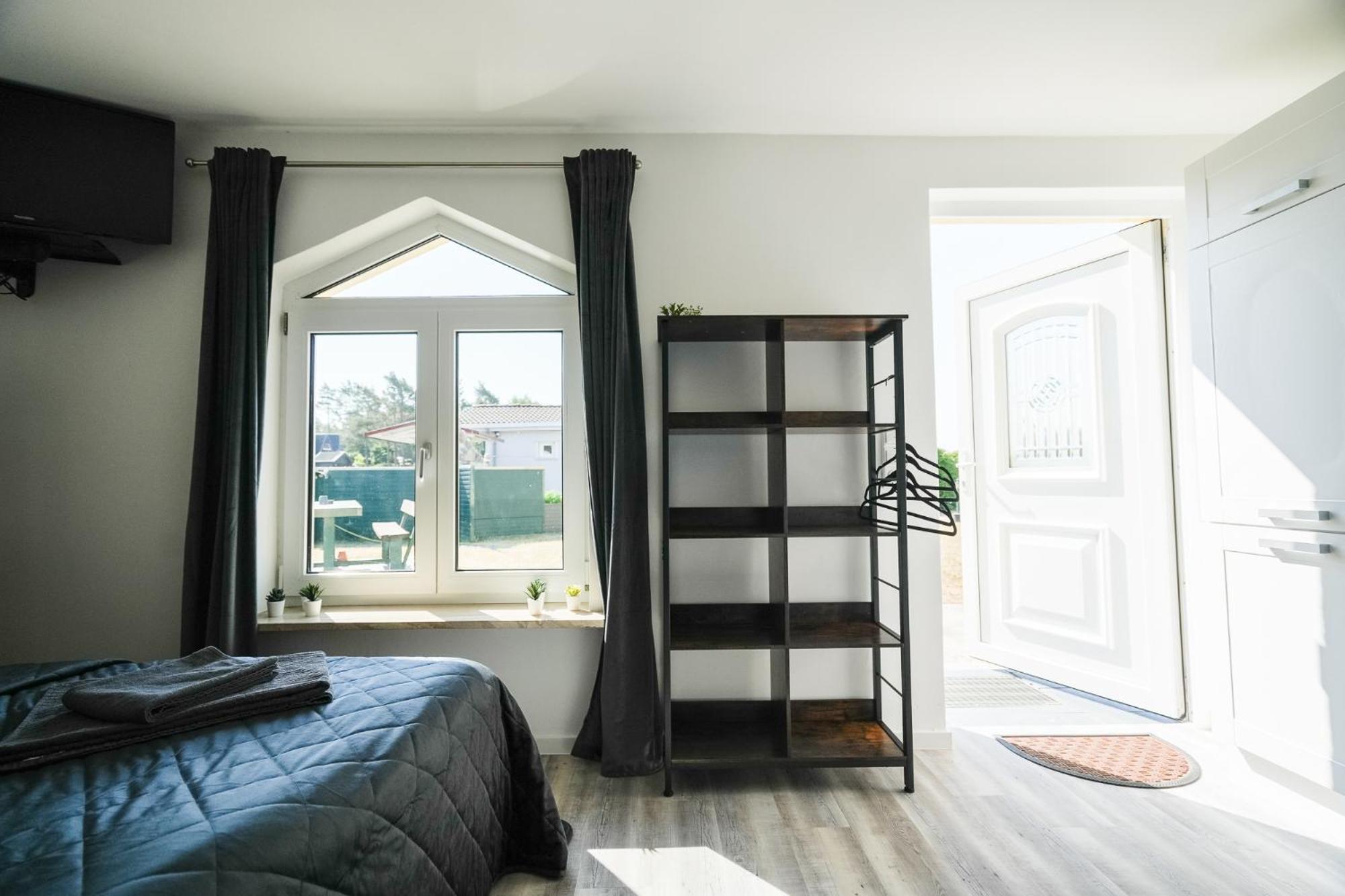 Black Tiger Seaside - Ferienwohnungen Direkt Am See Garden Номер фото