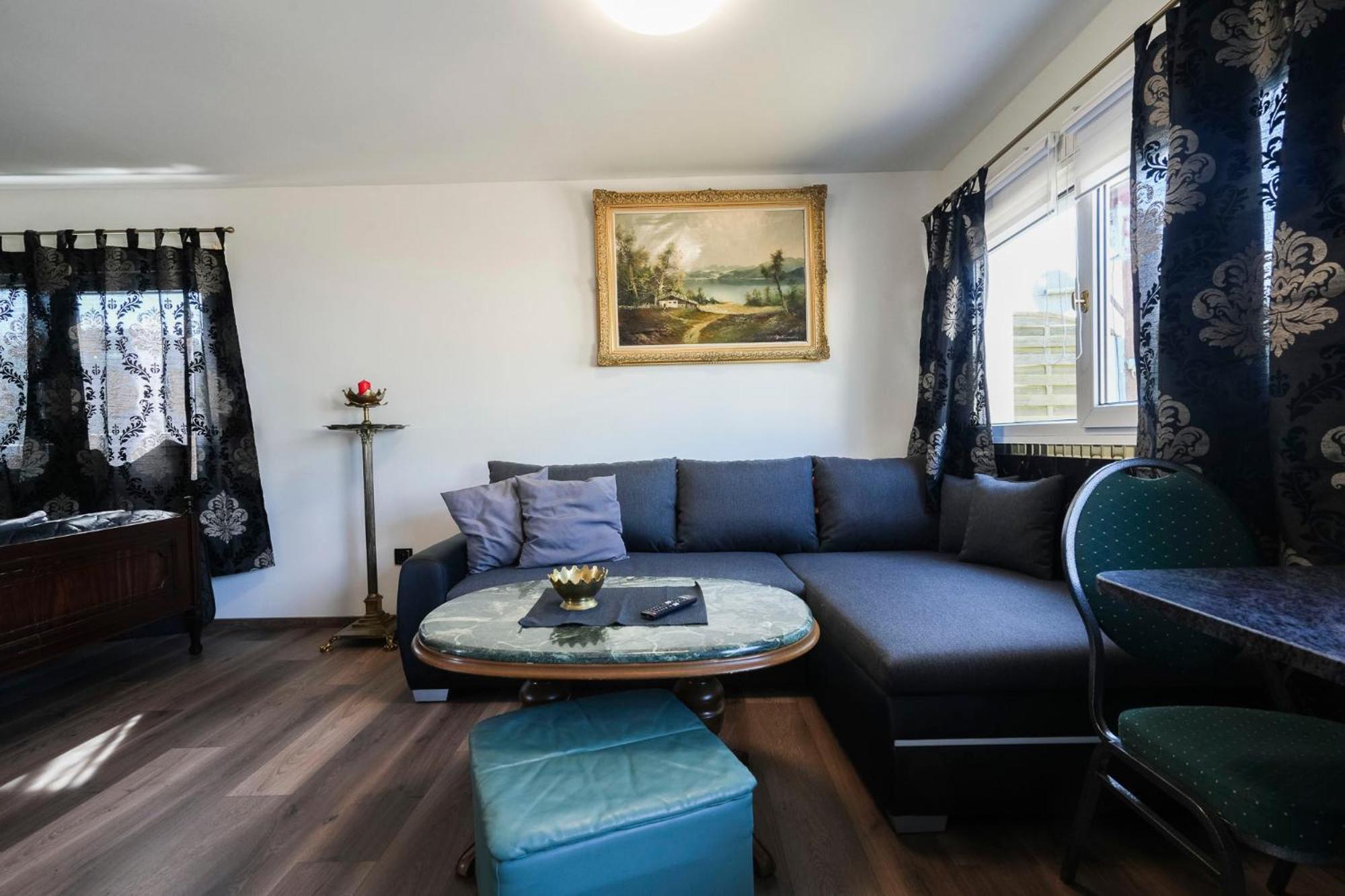 Black Tiger Seaside - Ferienwohnungen Direkt Am See Garden Экстерьер фото